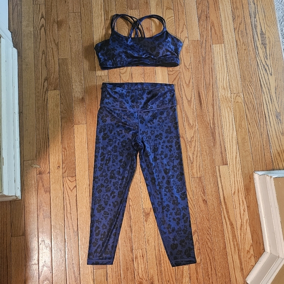 Gap Fit Eclipse sports bra (large) & 7/8 leggings (medium) NWOT - Picture 6 of 11